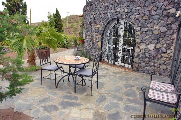 Tenerife-Guia de Isora-Casa Romantica-private accommodation in Tenerife