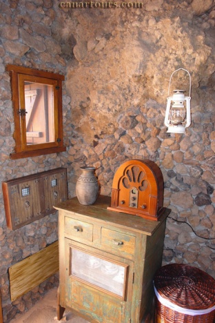 Teneryfa -Vera de Erques-Castillo de Erques